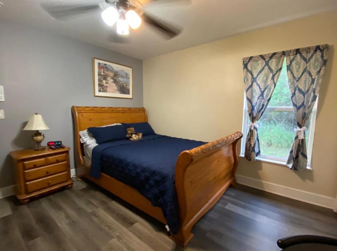 A Treasure Coast Gem- Private Entrance And Private Bathroom Port St. Lucie ภายนอก รูปภาพ